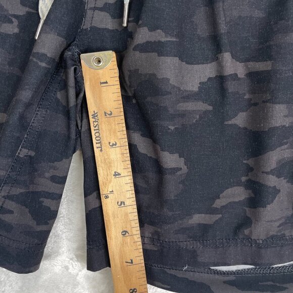 Vuori Athletic Shorts Lined Mens 28-30" Waist Camo Sports Training Gym - Picture 8 of 14